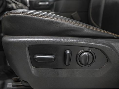 Used 2020 GMC Sierra 2500 AT4 w/ AT4 Premium Package image 33