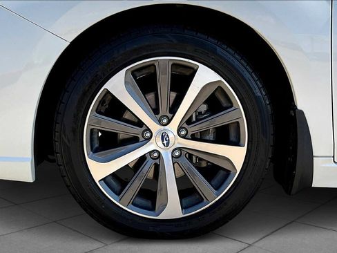 Used 2018 Subaru Legacy 2.5i Limited image 17