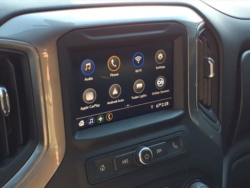 Used 2022 Chevrolet Silverado 2500 Custom w/ Custom Value Package image 24