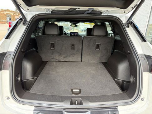Used 2023 Chevrolet Blazer Premier image 20
