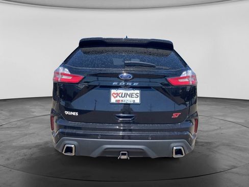 Used 2022 Ford Edge ST w/ Equipment Group 401A AWD/4WD image 9