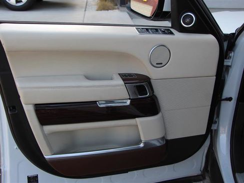 Used 2015 Land Rover Range Rover Autobiography AWD/4WD image 39