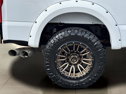 Used 2023 Ford F250 Lariat image 51