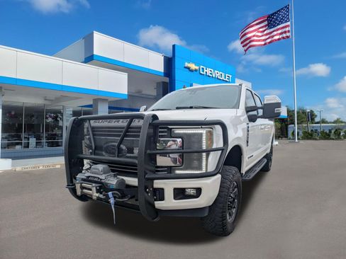 Used 2019 Ford F250 Lariat w/ Lariat Ultimate Package AWD/4WD image 6