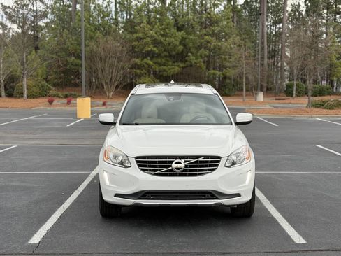 Used 2015 Volvo XC60 T5 Premier Plus image 5