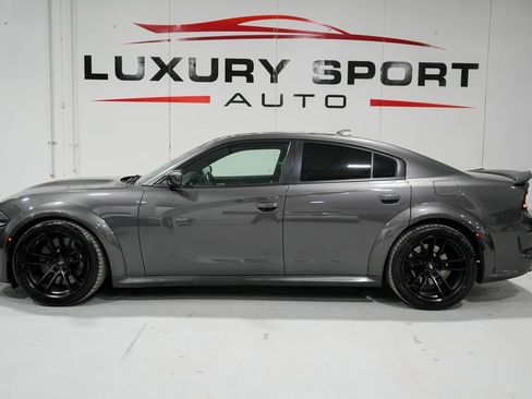 Used 2021 Dodge Charger Scat Pack image 2