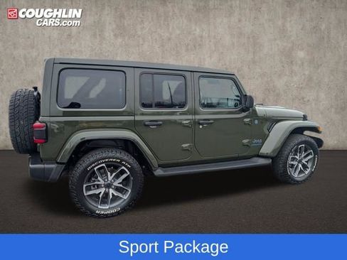 Used 2024 Jeep Wrangler Unlimited w/ Convenience Group image 9