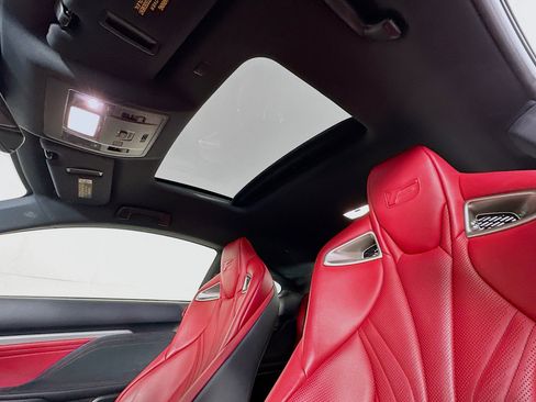 Used 2019 Lexus RC F F image 23