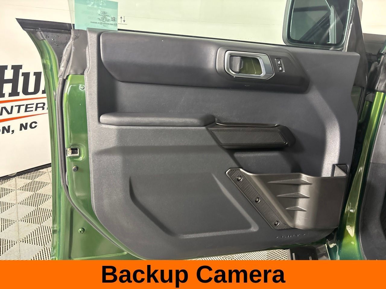 Used 2025 Ford Bronco Outer Banks AWD/4WD image 10