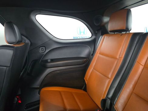 Used 2019 Dodge Durango R/T w/ Technology Group AWD/4WD image 28