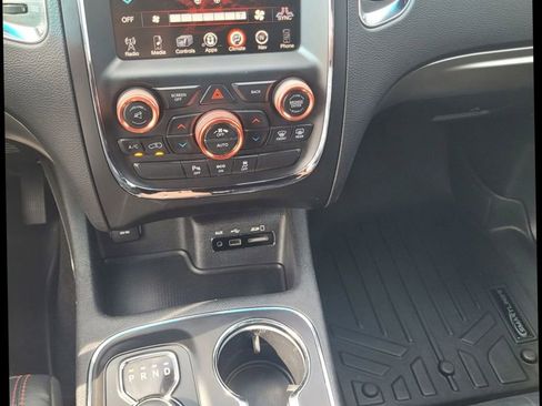 Used 2015 Dodge Durango R/T image 28