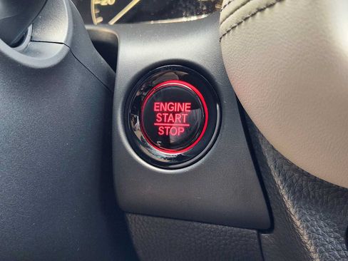 Certified 2026 Honda HR-V EX-L image 20