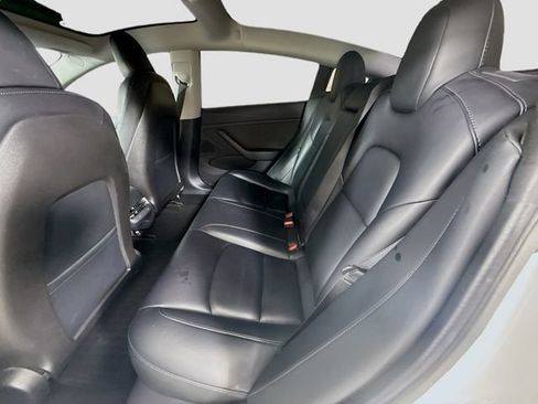 Used 2019 Tesla Model 3 Standard Range Plus RWD image 24