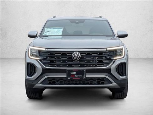 New 2026 Volkswagen Atlas Cross Sport SE image 5