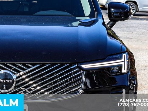 Used 2025 Volvo XC90 B6 Plus image 16