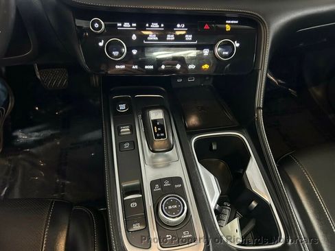 Used 2023 INFINITI QX60 Pure image 17