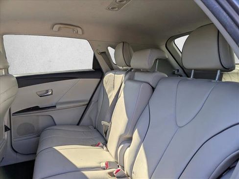 Used 2013 Toyota Venza XLE image 15