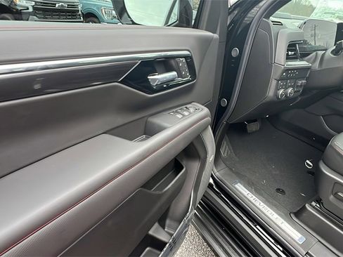 New 2026 Chevrolet Suburban RST w/ Comfort Package image 12