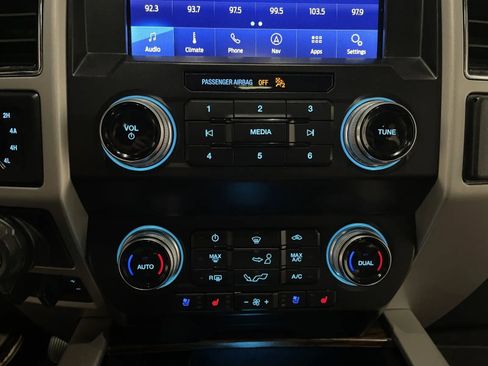 Used 2020 Ford F150 Lariat w/ Equipment Group 502A Luxury image 36