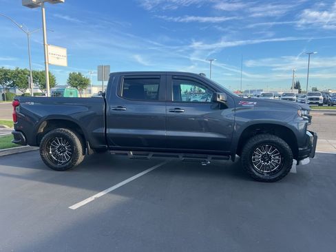 Used 2021 Chevrolet Silverado 1500 RST w/ Z71 Off-Road Package image 8