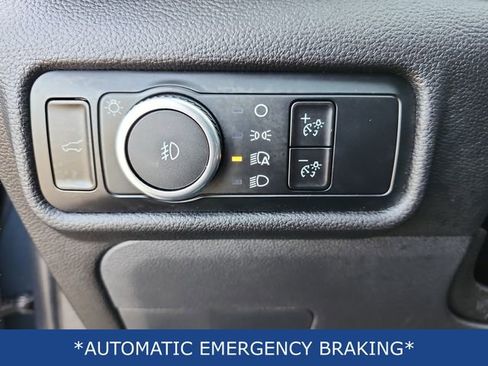 Used 2023 Ford Explorer XLT w/ Equipment Group 202A image 14