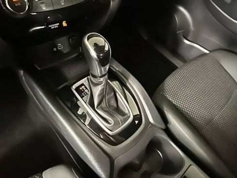 Used 2022 Nissan Rogue Sport S AWD/4WD image 21
