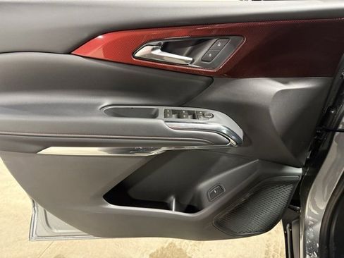 New 2026 Chevrolet Traverse Z71 w/ Driver Confidence Package image 7