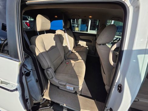 Used 2013 Honda Odyssey EX image 14