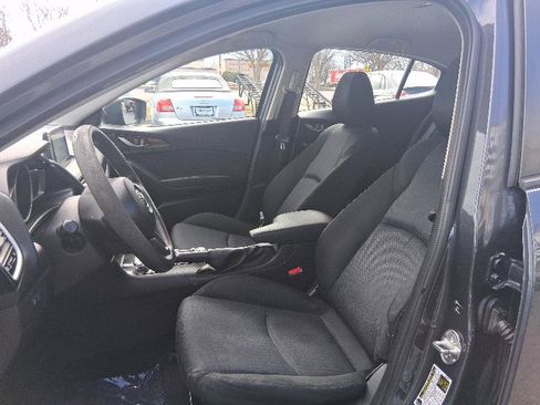 Used 2015 MAZDA MAZDA3 i Sport image 15