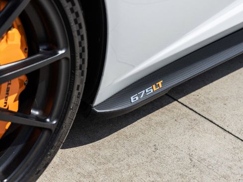 Used 2016 McLaren 675LT Coupe image 16