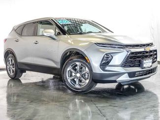 Used 2023 Chevrolet Blazer LT FWD video 2