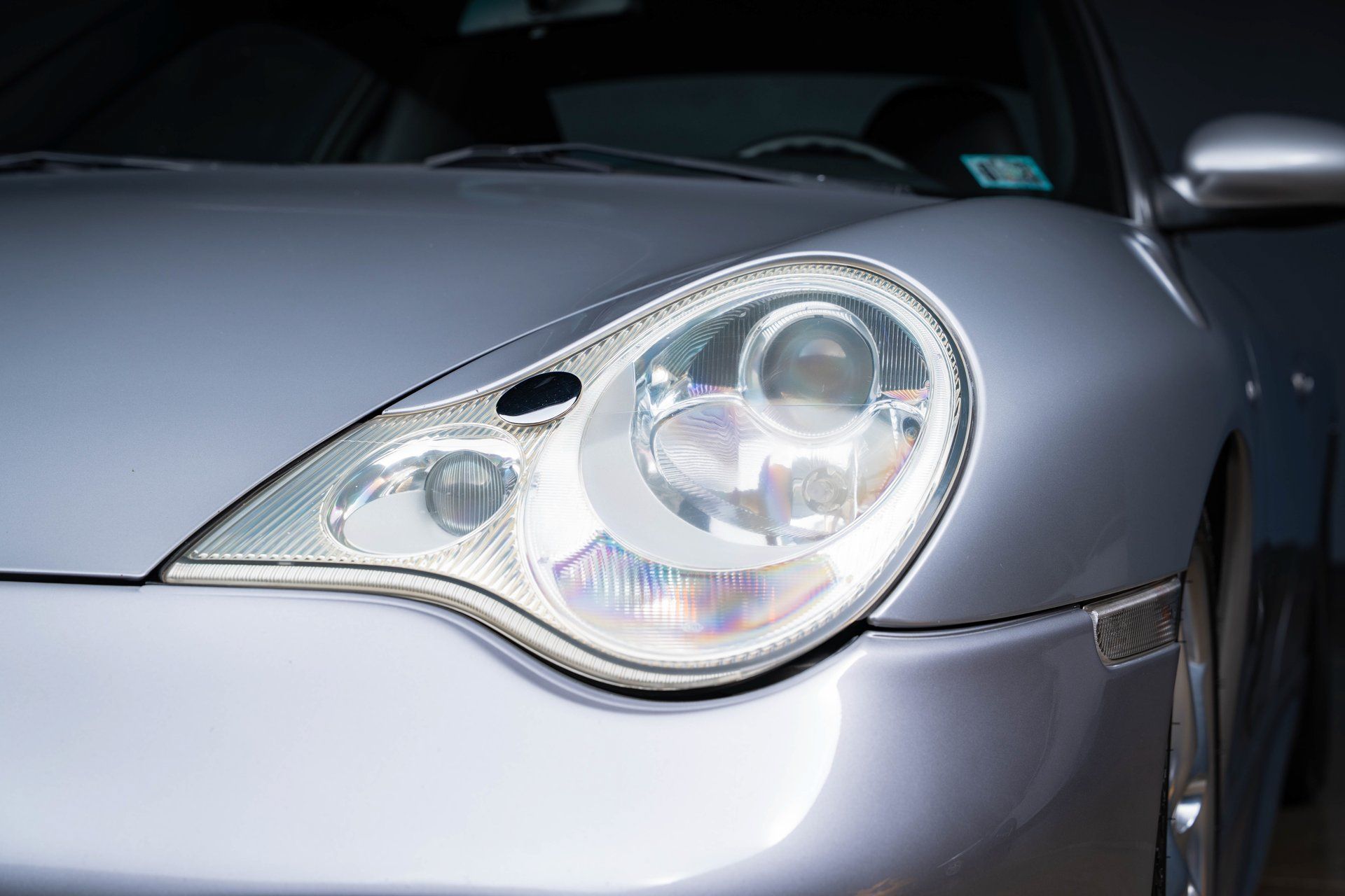 Used 2004 Porsche 911 40th Anniversary RWD image 8