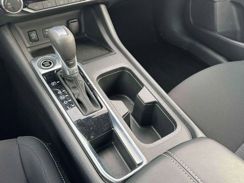 Certified 2025 Nissan Sentra SV image 29