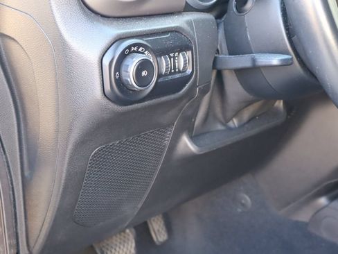 Used 2018 Jeep Wrangler Unlimited Sport S AWD/4WD image 20