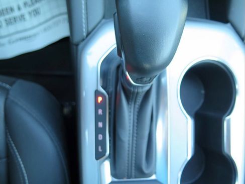 Used 2023 Chevrolet Blazer LT FWD image 14