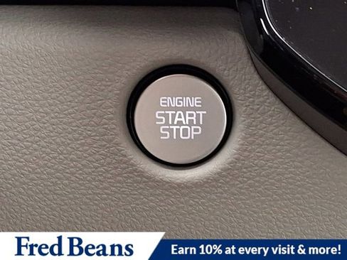 New 2026 Kia Carnival EX image 16