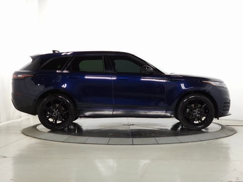 Used 2023 Land Rover Range Rover Velar R-Dynamic S image 9