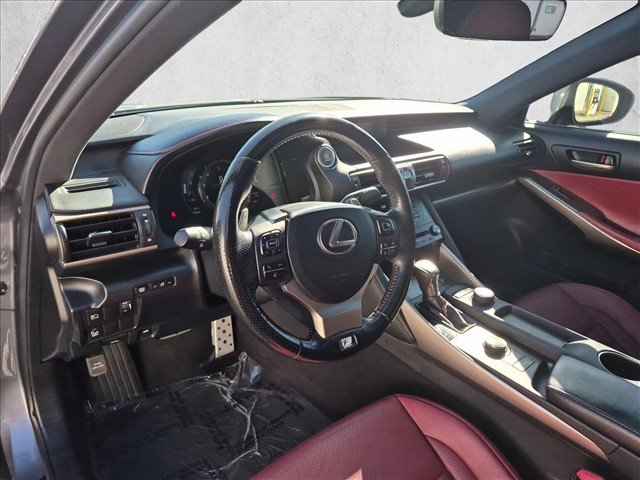 Used 2017 Lexus IS 200t F Sport w/ F Sport Package RWD image 10