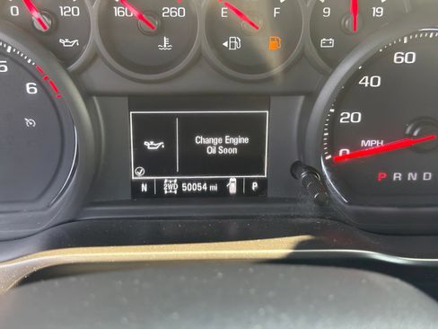 Used 2021 Chevrolet Silverado 1500 Custom AWD/4WD image 13