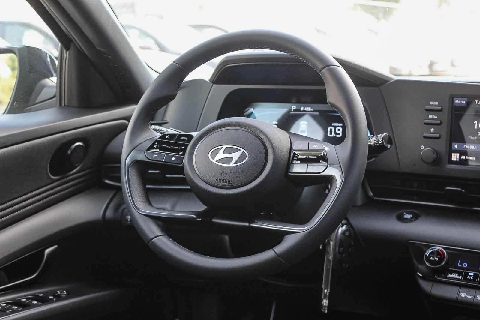Used 2026 Hyundai Elantra Sport FWD image 22