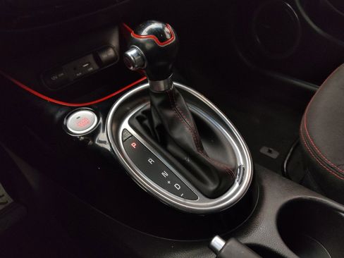 Used 2019 Kia Soul + FWD image 26