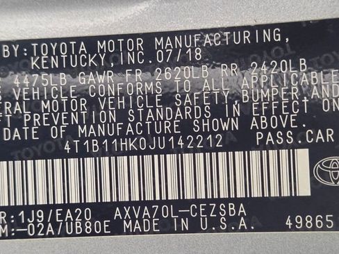Used 2018 Toyota Camry SE FWD image 33