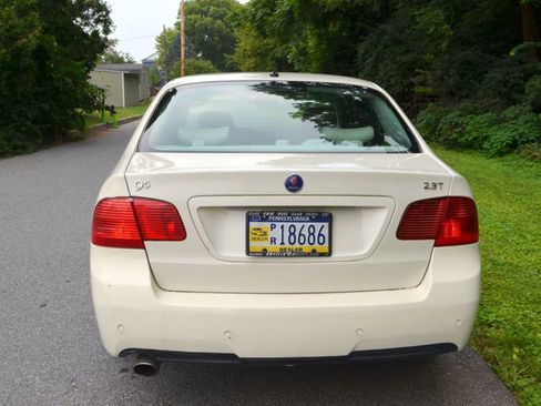 Used 2008 Saab 9-5 2.3T w/ Visibility Package image 8