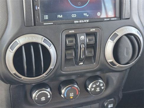 Used 2014 Jeep Wrangler Unlimited Sport w/ Quick Order Package 24S image 24