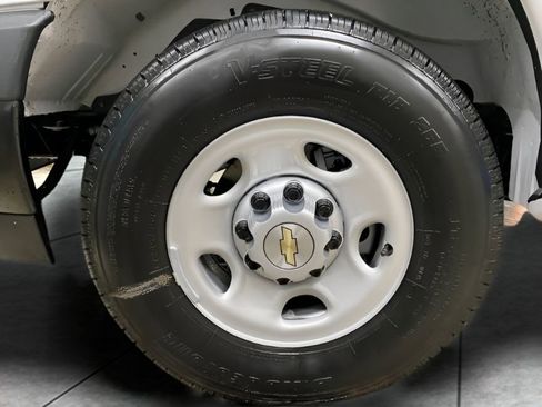 New 2025 Chevrolet Express 2500 w/ Driver Convenience Package image 13