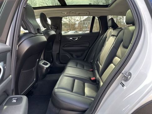 Certified 2025 Volvo V60 B5 Cross Country Plus image 13