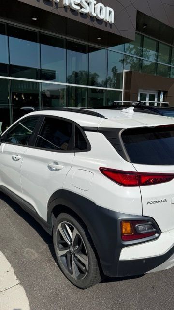 Used 2021 Hyundai Kona Ultimate w/ Cargo Package AWD/4WD image 8