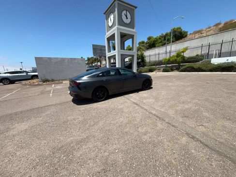Used 2025 Kia K5 LXS FWD image 15