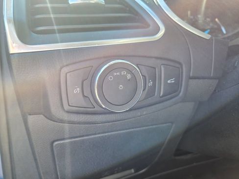 Used 2017 Ford Escape Titanium AWD/4WD image 14