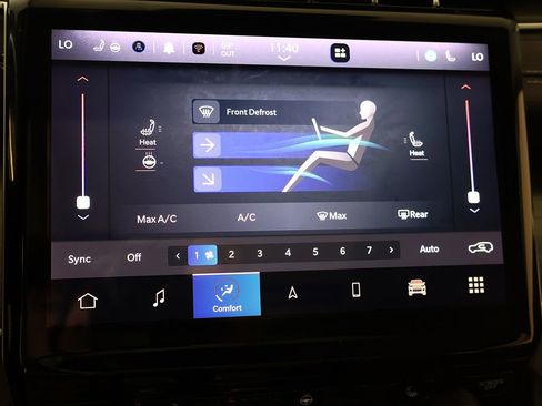 Used 2023 Jeep Grand Cherokee Limited w/ Black Appearance Package image 51